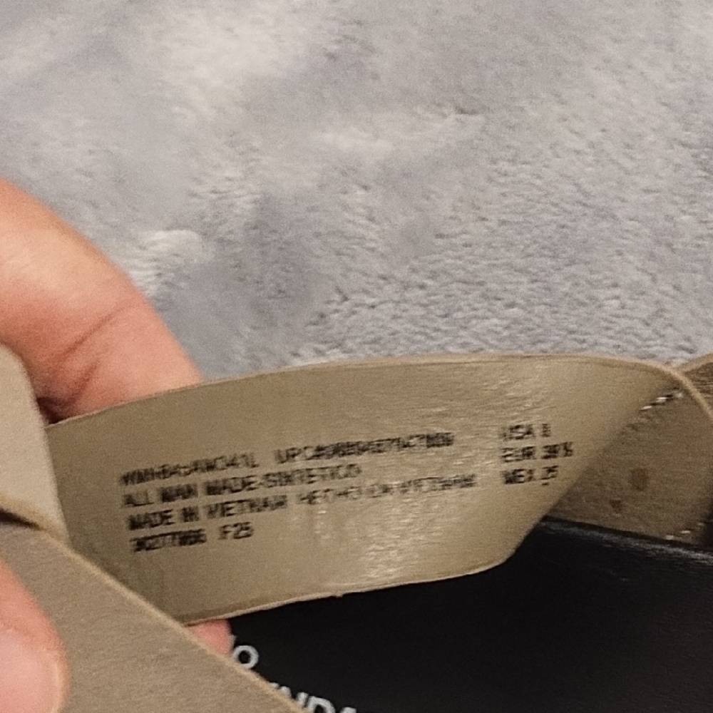 No Boundaries Beige Crisscross Sandals - Picture 3 of 3